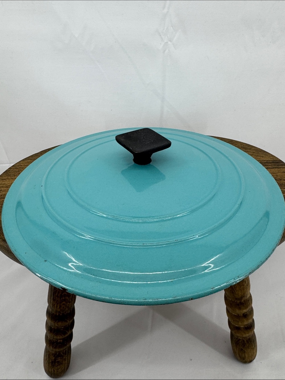 Vintage Le Creuset Cast Iron "E" Dutch Oven 10" Lid, Square Knob, Paris Blue